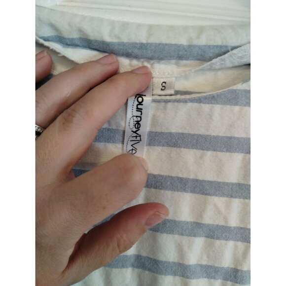 Journey-Five blue and white stripe chambray dress with pockets - Picture 4 of 10